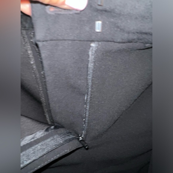 Size 6 high rise ankle pants by Express. Excellent condition! ☺️ - Picture 9 of 11